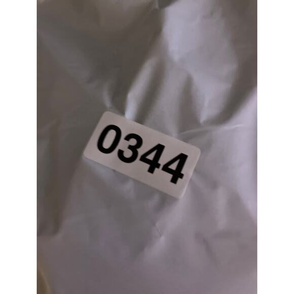 Vintage BOLLE Golf Pullover Windbreaker Men’s Large Beige Water Resistant - Picture 6 of 6